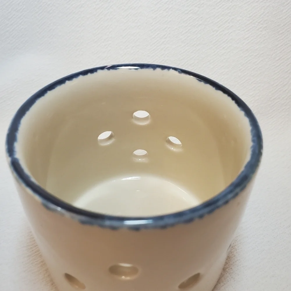 Crazy Mountain‎ Glazed Pottery Crock Candle / Potpourri Holder.